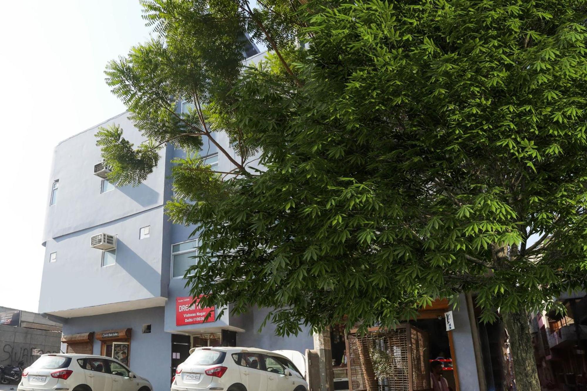 Hotel O Dream Town New Delhi Exterior photo